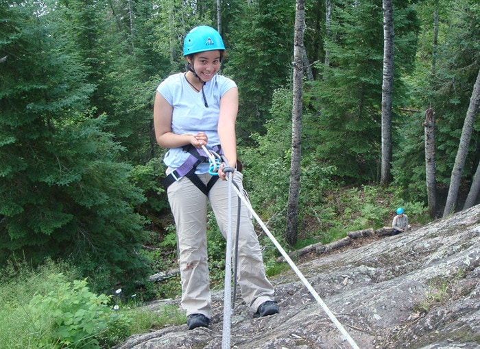 Nathaly-Rock-Climbing-MOBS