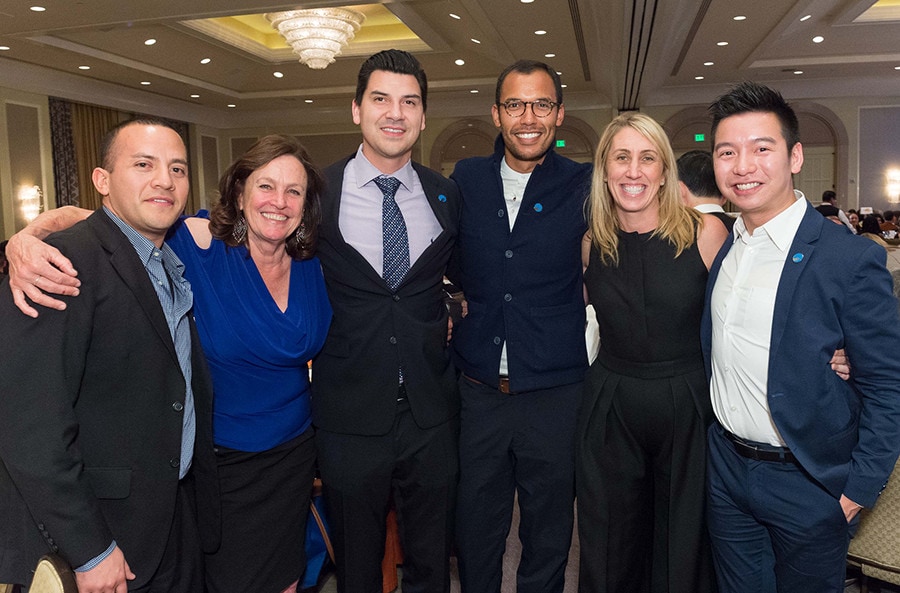 KK with Linda and Alums