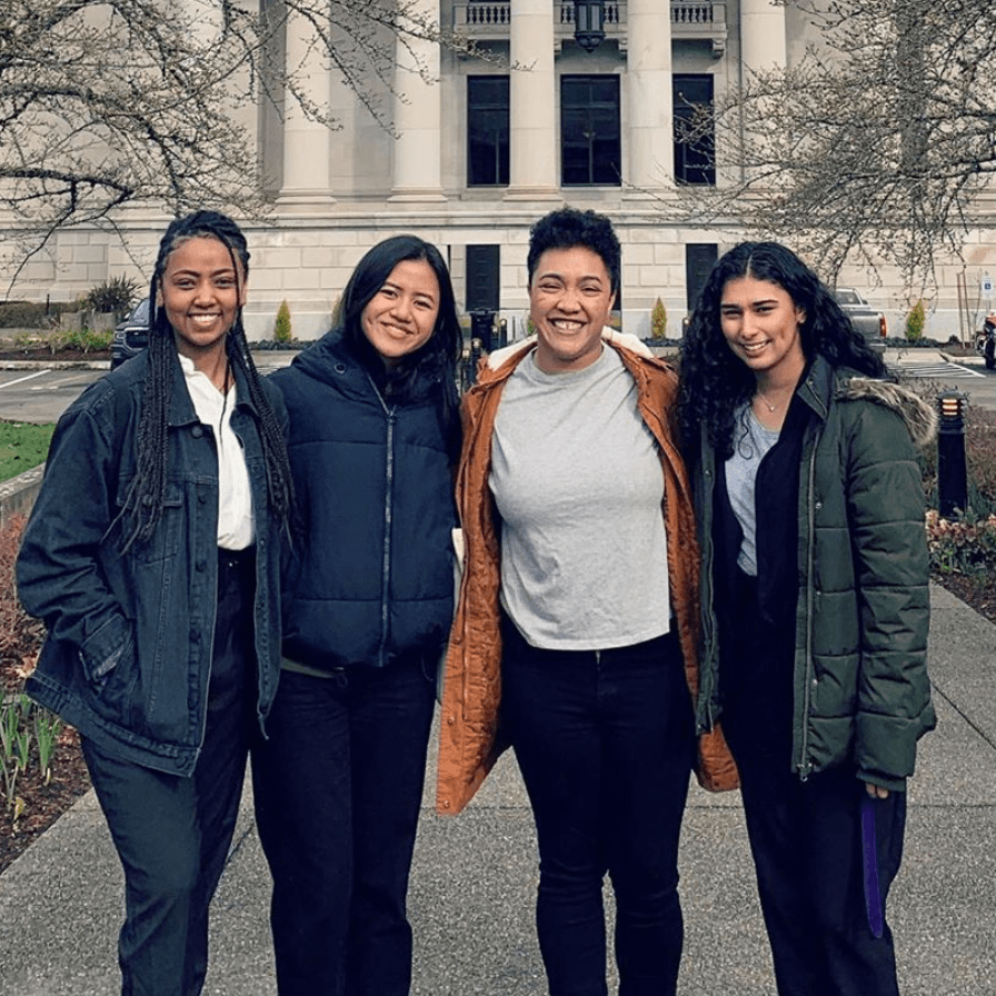 Jessica and Summer Searchers