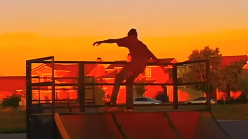 Tyre Nichols skateboarding